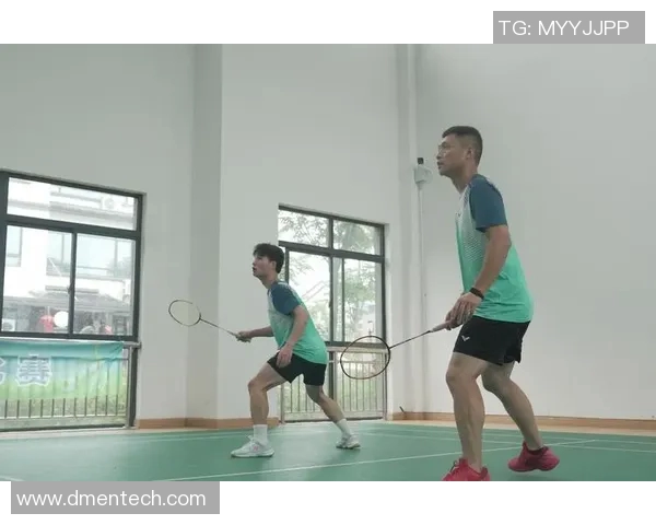 武汉羽毛球队选拔赛点评展现团队力量与个人风采的完美结合